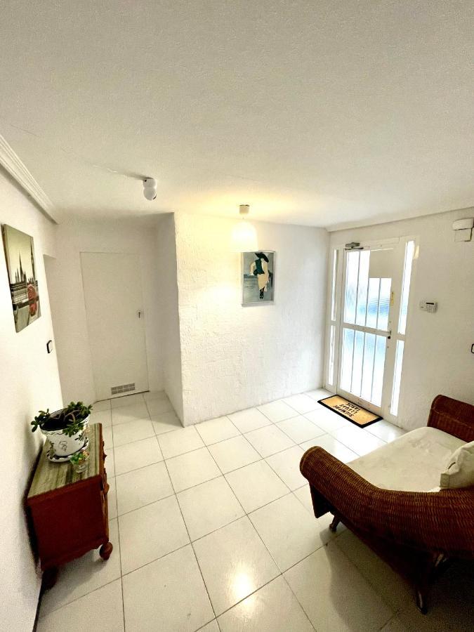 Las Habitaciones De Svetlana Alicante Exterior foto
