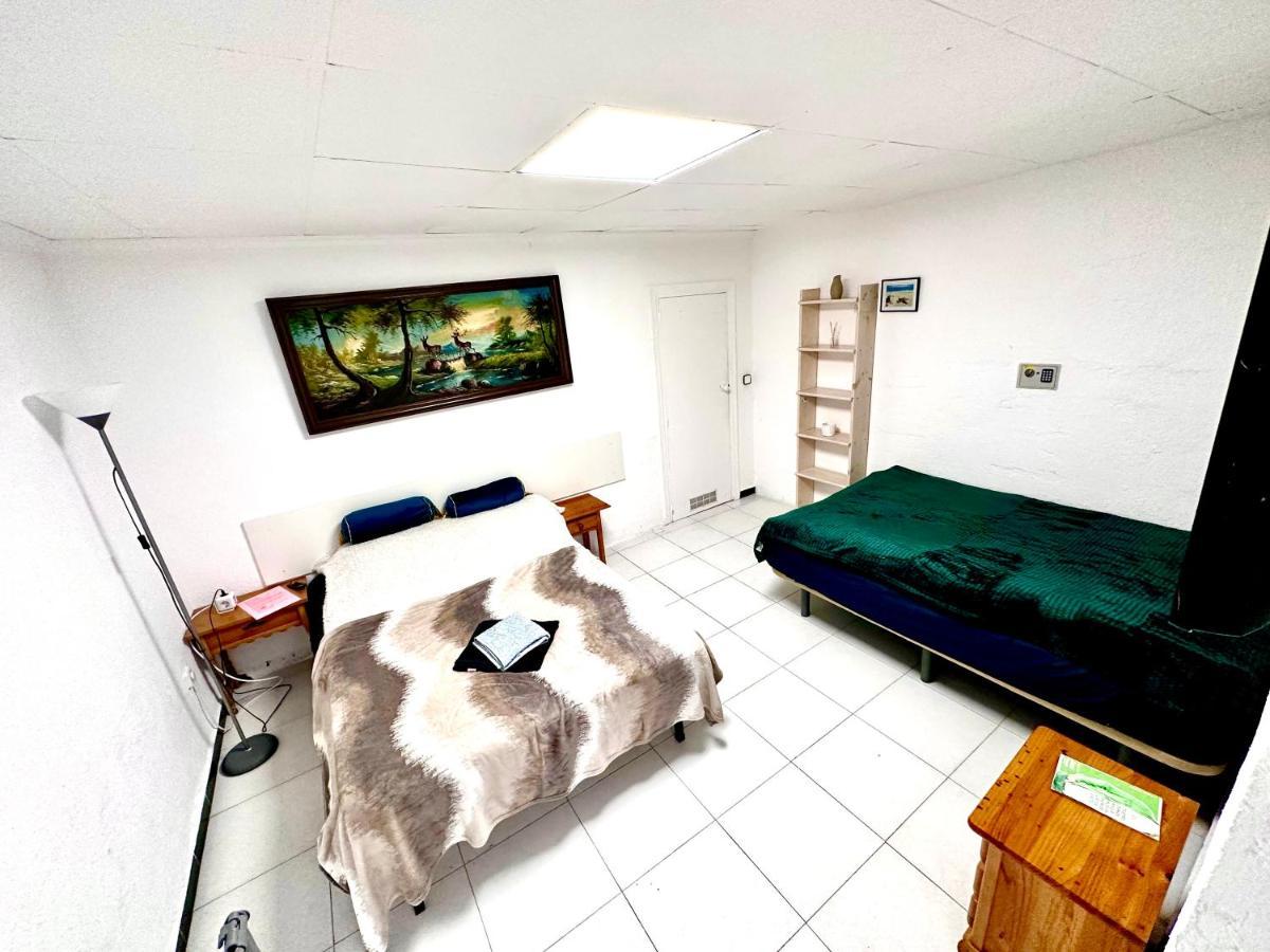 Las Habitaciones De Svetlana Alicante Exterior foto